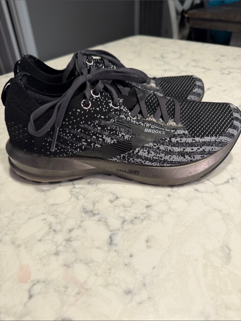 Brooks Black and Gray Knit Performance Running Shoes Size 8